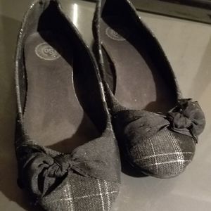 Black and Silver Sandals